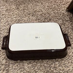New Le Creuset rectangle stoneware dish in espresso 12x9.5"